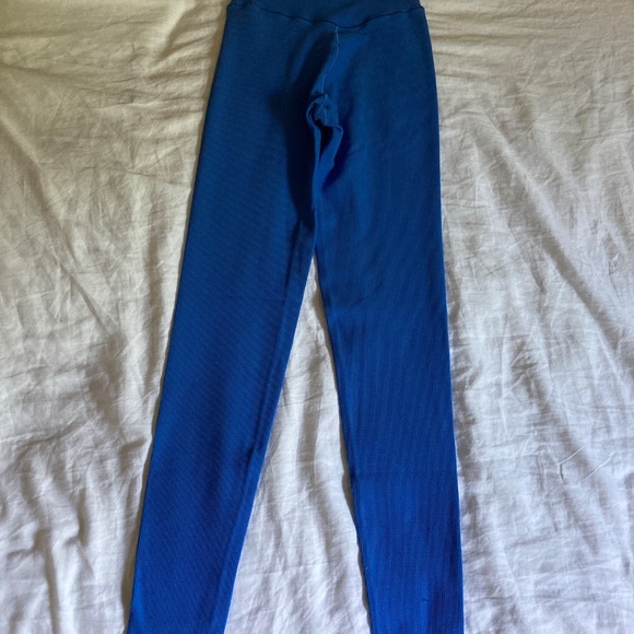 Offline by Aerie Real Me Waffle High Waisted Crossover Legging - Picture 3 of 4